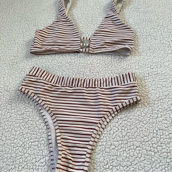 Zaful Stripped High Waisted Bikini Set - Picture 3 of 6